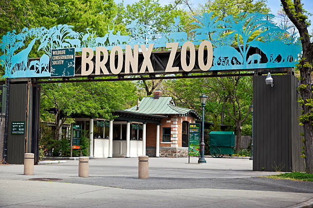getting kids from laguardia to the bronx zoo